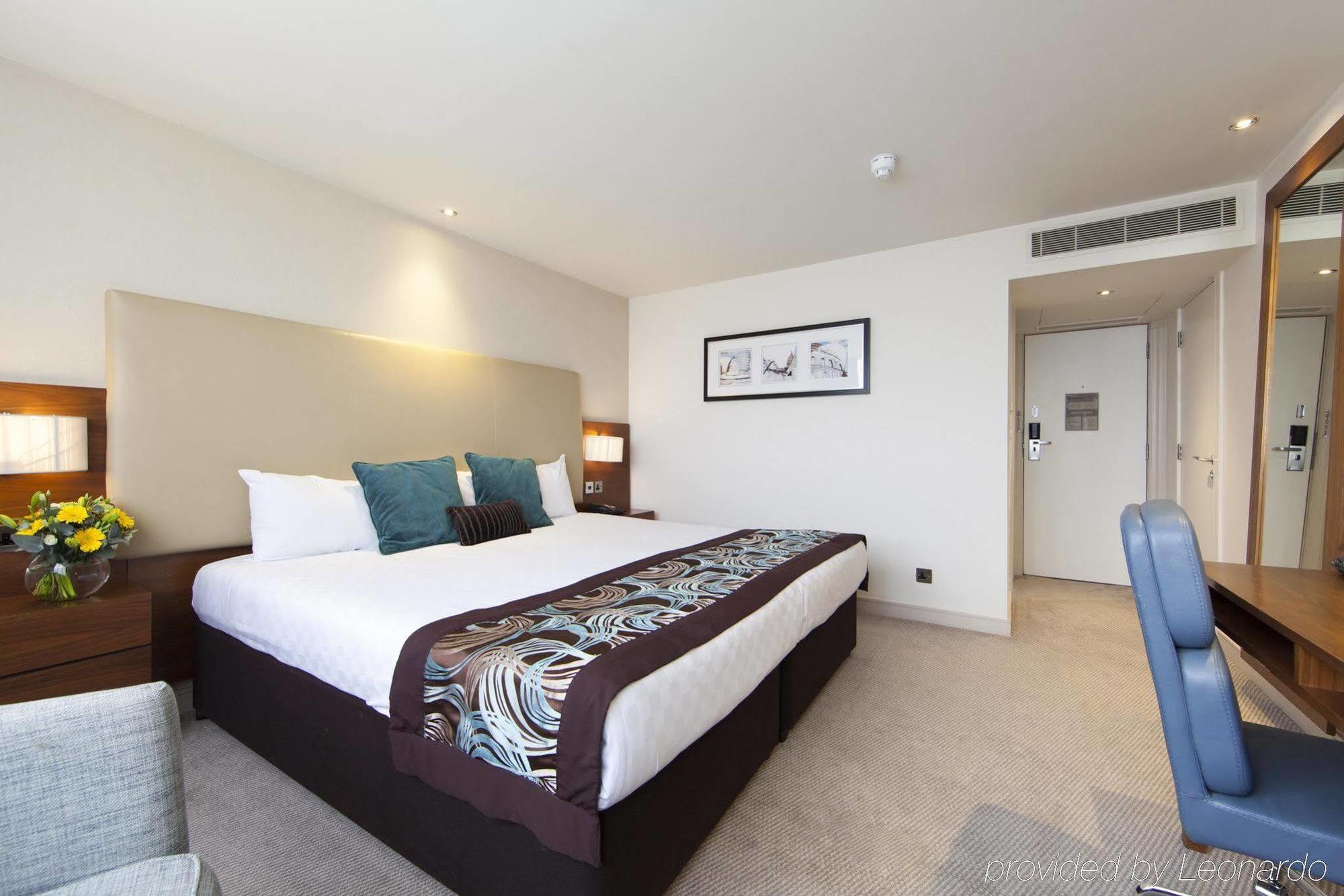 Thistle Hyde Park Kensington Gardens 4* Лондон